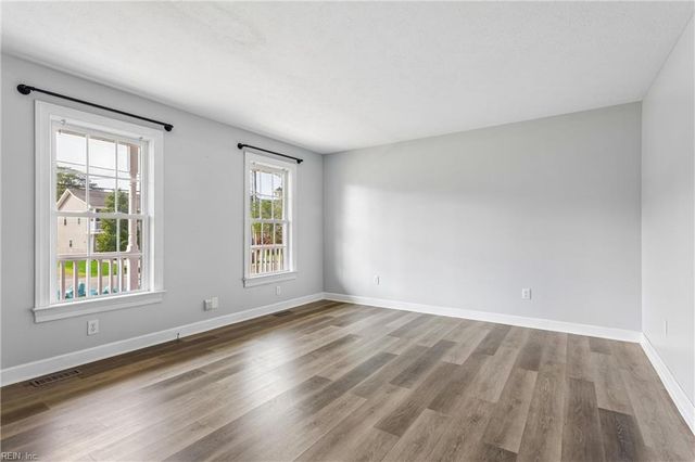 83 Ridge RD, Poquoson, VA 23662