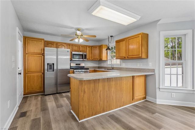 83 Ridge RD, Poquoson, VA 23662