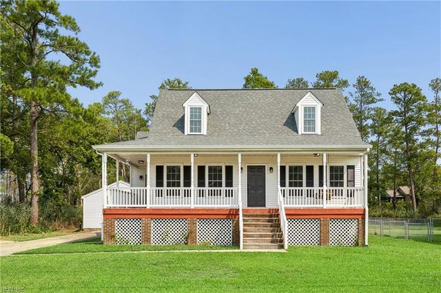83 Ridge RD, Poquoson, VA 23662