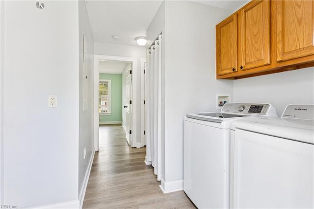 83 Ridge RD, Poquoson, VA 23662
