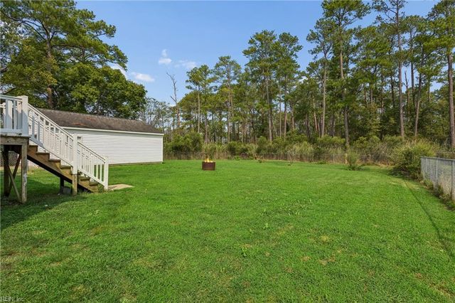 83 Ridge RD, Poquoson, VA 23662
