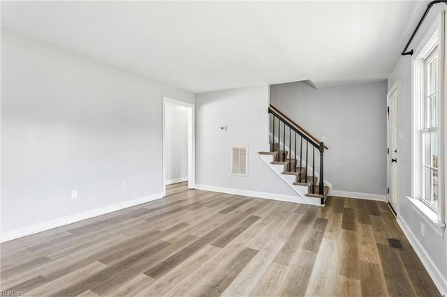 83 Ridge RD, Poquoson, VA 23662