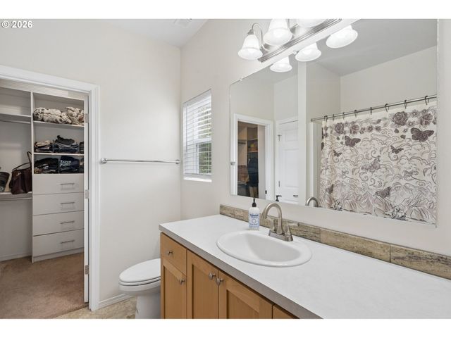 248 HARLEQUIN Ct, Woodland, WA 98674