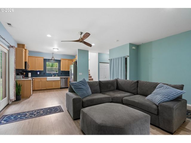 248 HARLEQUIN Ct, Woodland, WA 98674