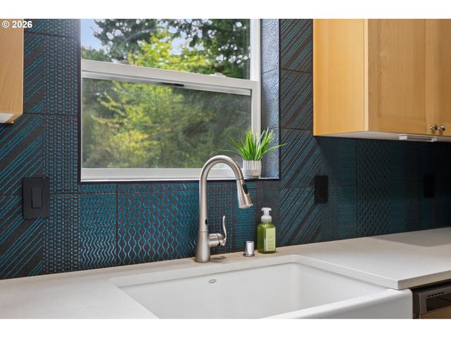 248 HARLEQUIN Ct, Woodland, WA 98674