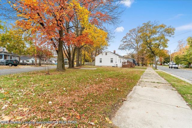 815 Woodbine Avenue, Lansing, MI 48910