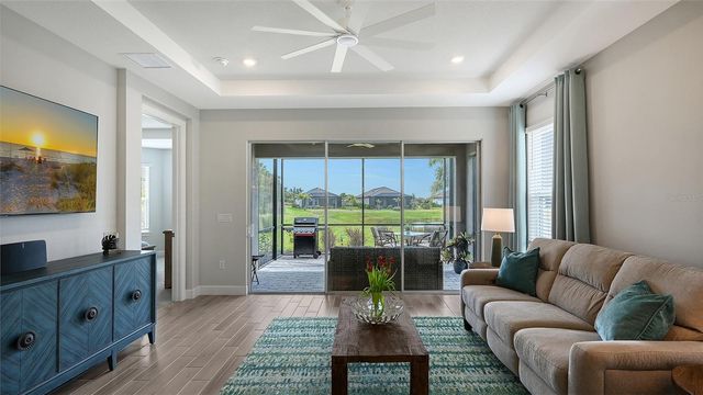 3007 TRAMONTO COURT, Bradenton, FL 34211