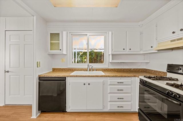 444 N El Camino Real 47, Encinitas, CA 92024