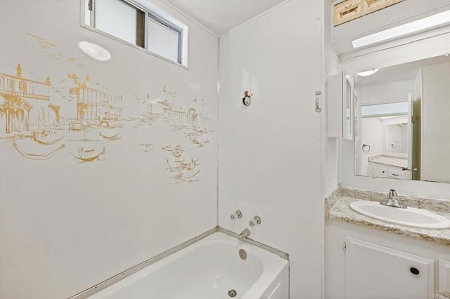 444 N El Camino Real 47, Encinitas, CA 92024