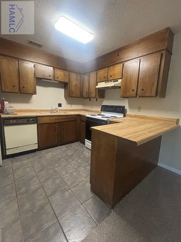 130 Pointe South Drive, Hinesville, GA 31316