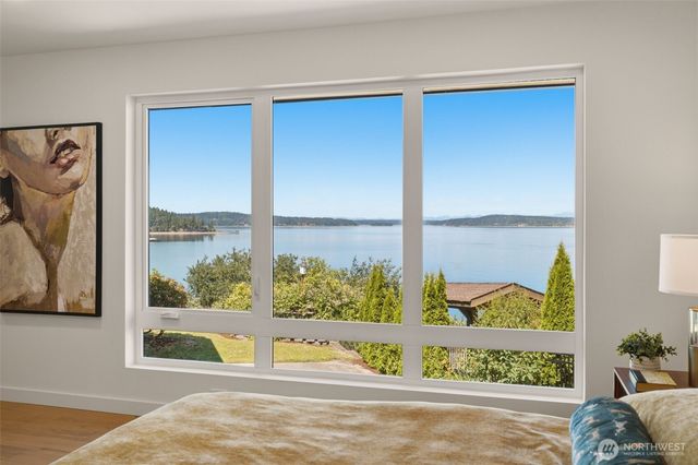47 Wallace Street, Steilacoom, WA 98388
