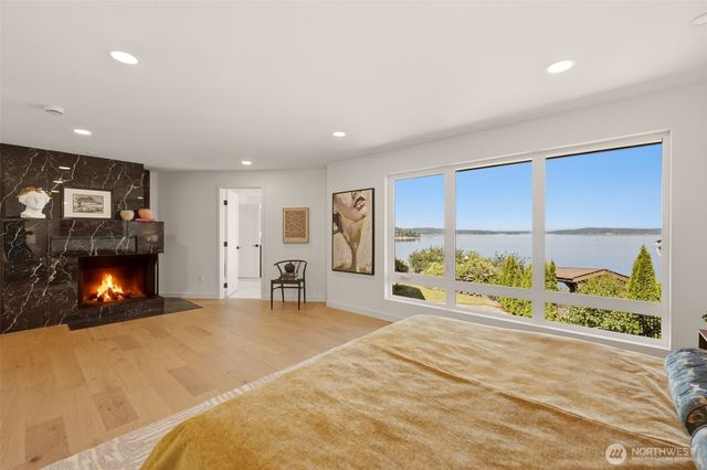 47 Wallace Street, Steilacoom, WA 98388
