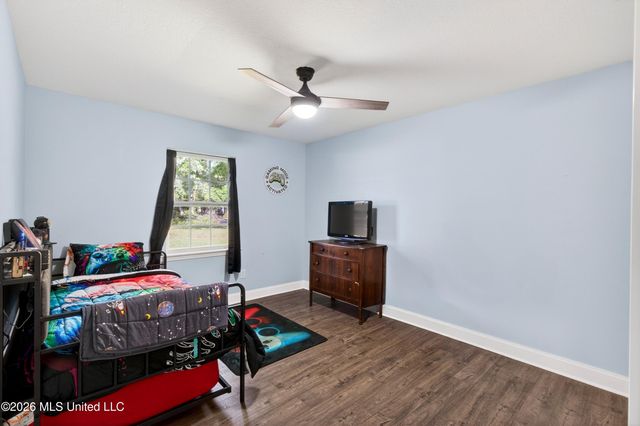 477 Glen Valley Way, Gulfport, MS 39507