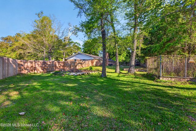 477 Glen Valley Way, Gulfport, MS 39507
