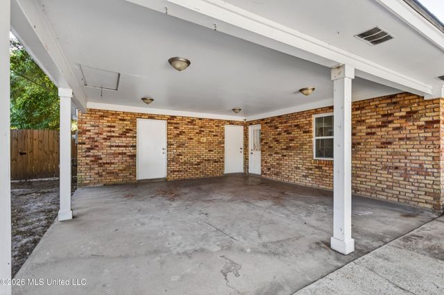 477 Glen Valley Way, Gulfport, MS 39507