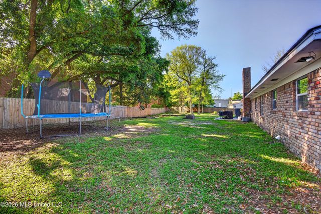 477 Glen Valley Way, Gulfport, MS 39507