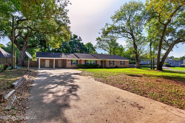 477 Glen Valley Way, Gulfport, MS 39507