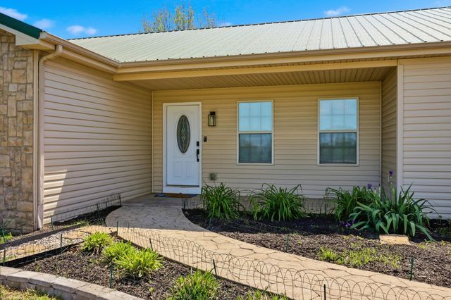 1531 Aaron Barnett Road, Lawrenceburg, KY 40342