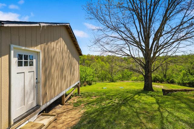 1531 Aaron Barnett Road, Lawrenceburg, KY 40342