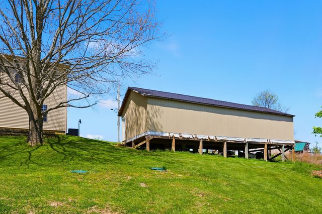 1531 Aaron Barnett Road, Lawrenceburg, KY 40342