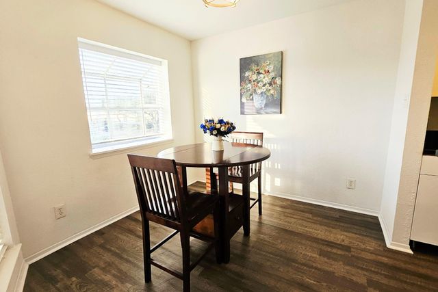 18800 Egret Bay Boulevard 808, Webster, TX 77058