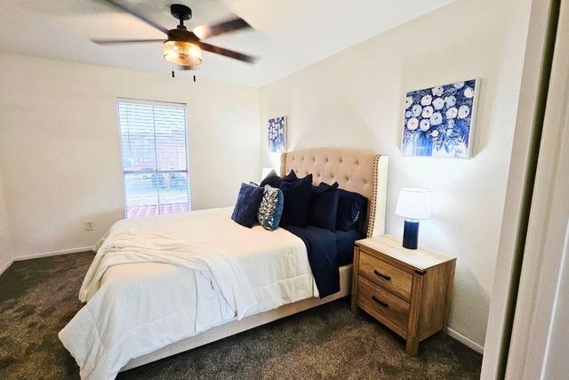 18800 Egret Bay Boulevard 808, Webster, TX 77058