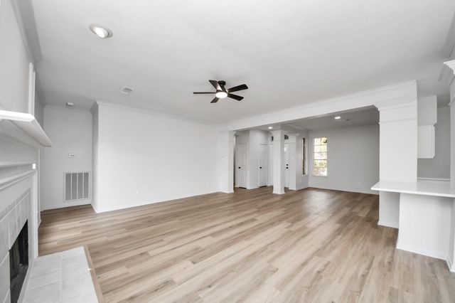 1726 Diamond Brook Drive, Houston, TX 77062