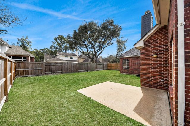 1726 Diamond Brook Drive, Houston, TX 77062