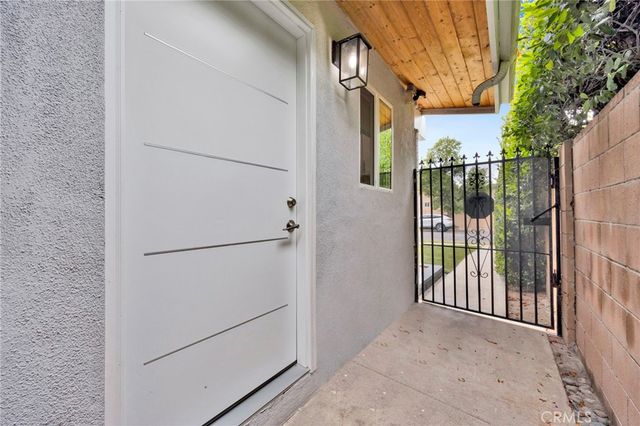 8744 Ruffner Avenue, Northridge, CA 91343