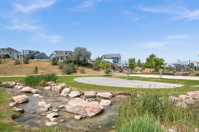 5137 W SOUTH JORDAN PKWY, South Jordan, UT 84009