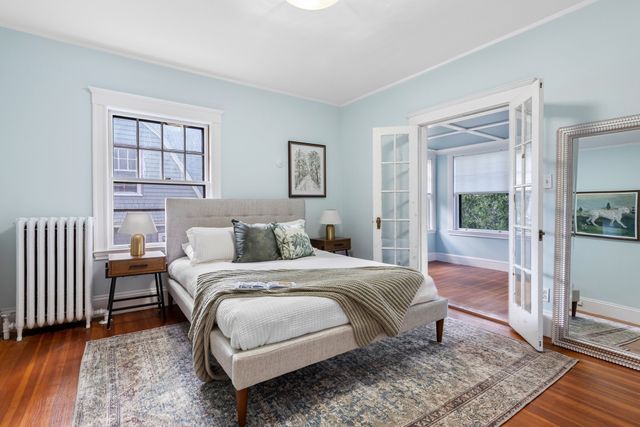 8 Centervale Park, Boston, MA 02124
