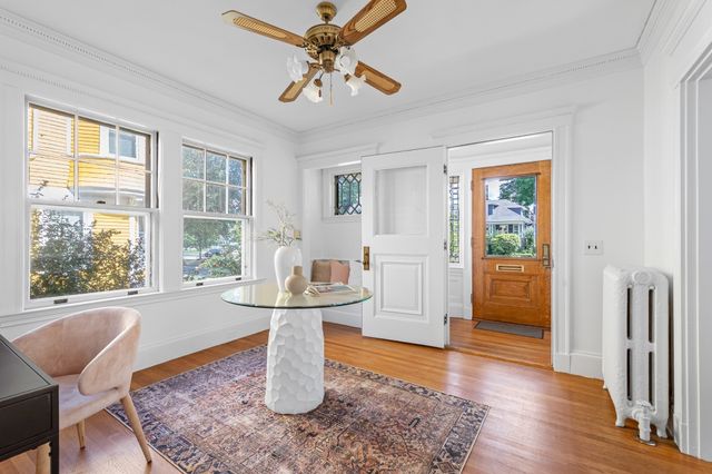 8 Centervale Park, Boston, MA 02124