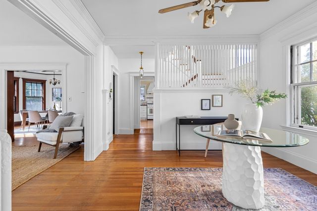 8 Centervale Park, Boston, MA 02124