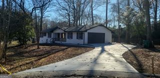 841 Woods Court, Lawrenceville, GA 30044