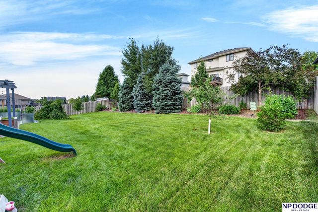 4002 N 190th Street, Omaha, NE 68022