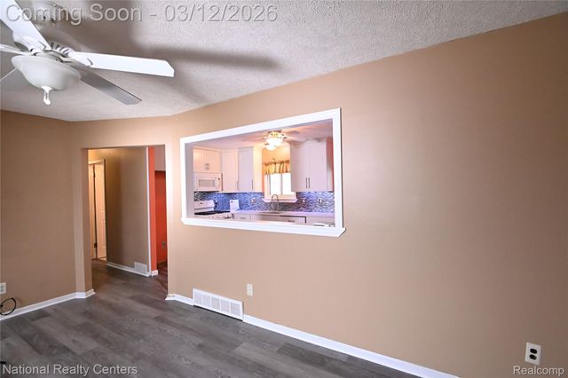 34160 Frances Street, Westland, MI 48185