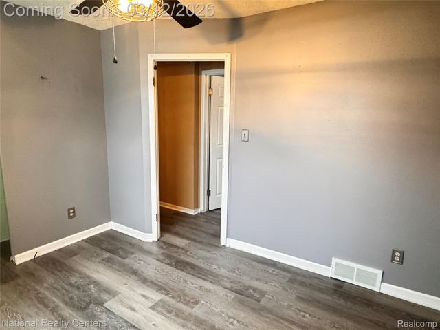 34160 Frances Street, Westland, MI 48185