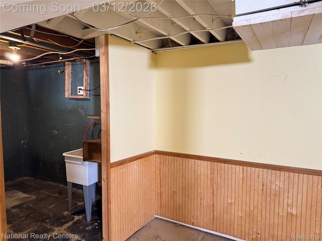 34160 Frances Street, Westland, MI 48185