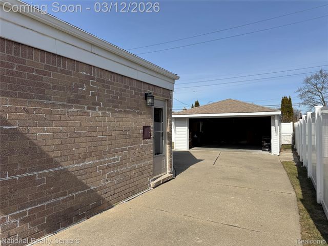 34160 Frances Street, Westland, MI 48185