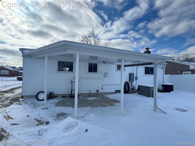 34160 Frances Street, Westland, MI 48185