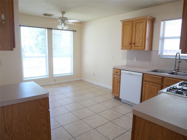 12825 Arp Street B, Houston, TX 77085