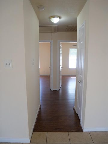 12825 Arp Street B, Houston, TX 77085