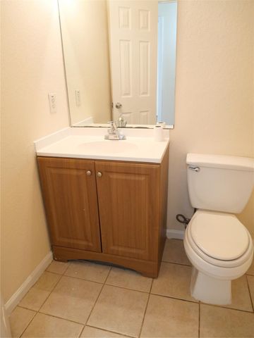 12825 Arp Street B, Houston, TX 77085