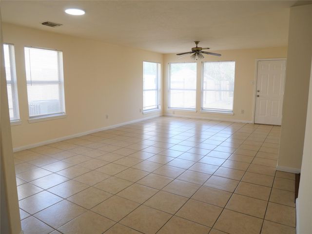 12825 Arp Street B, Houston, TX 77085