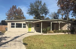 6203 VALENS Drive N, Jacksonville, FL 32216