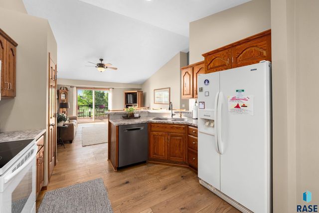 7508 W Grinnell Cir Circle, Sioux Falls, SD 57106