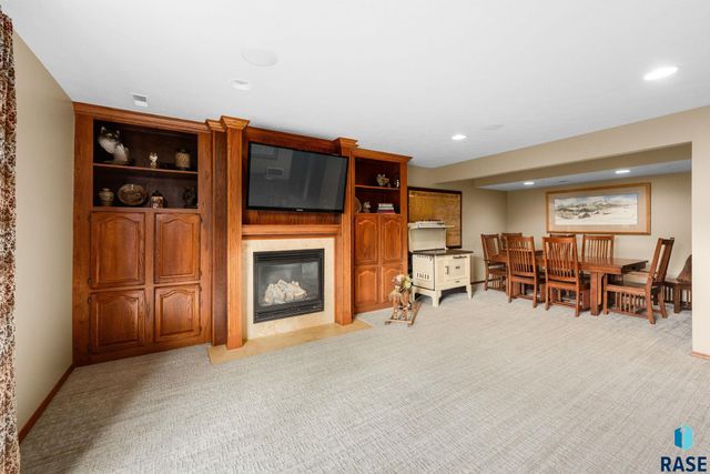 7508 W Grinnell Cir Circle, Sioux Falls, SD 57106