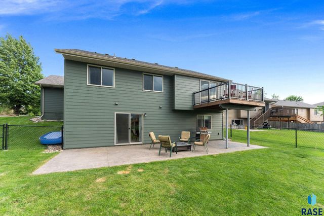 7508 W Grinnell Cir Circle, Sioux Falls, SD 57106