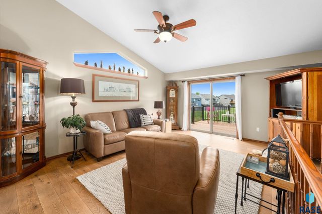7508 W Grinnell Cir Circle, Sioux Falls, SD 57106