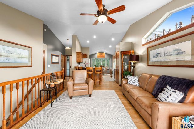 7508 W Grinnell Cir Circle, Sioux Falls, SD 57106